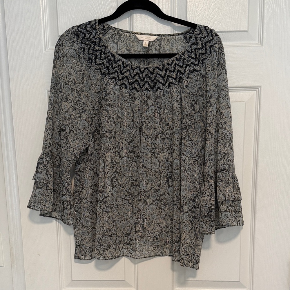 LC Lauren Conrad Black and Gray Paisley Peasant Blouse Silver Thread